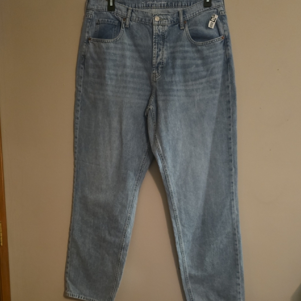 New Old Navy Women's Size 14 Tall Mid-rise Straight Light‎ Wash Button Fly Jeans